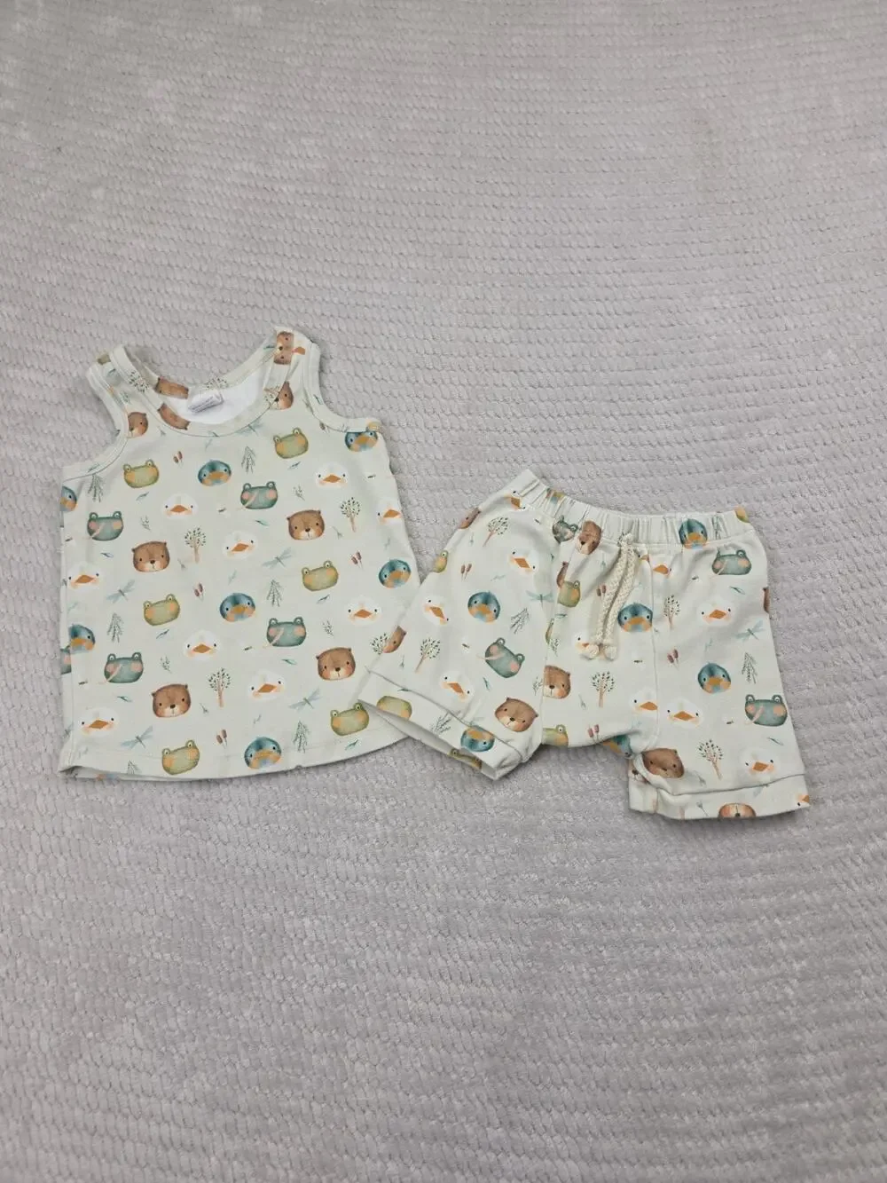Little One Shop Set Size 3T Animal Print Shorts & Tank